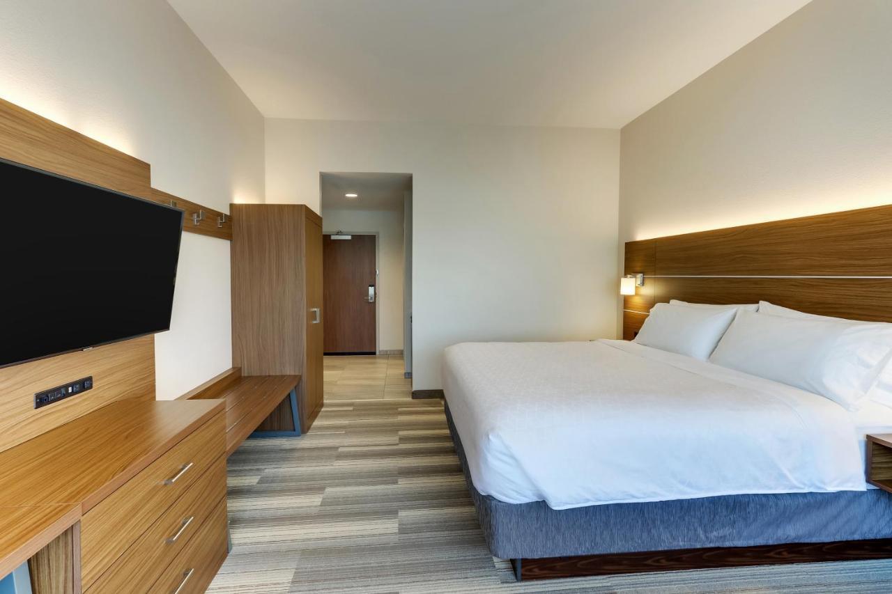 Holiday Inn Express - Wilmington - Porters Neck By Ihg Dış mekan fotoğraf