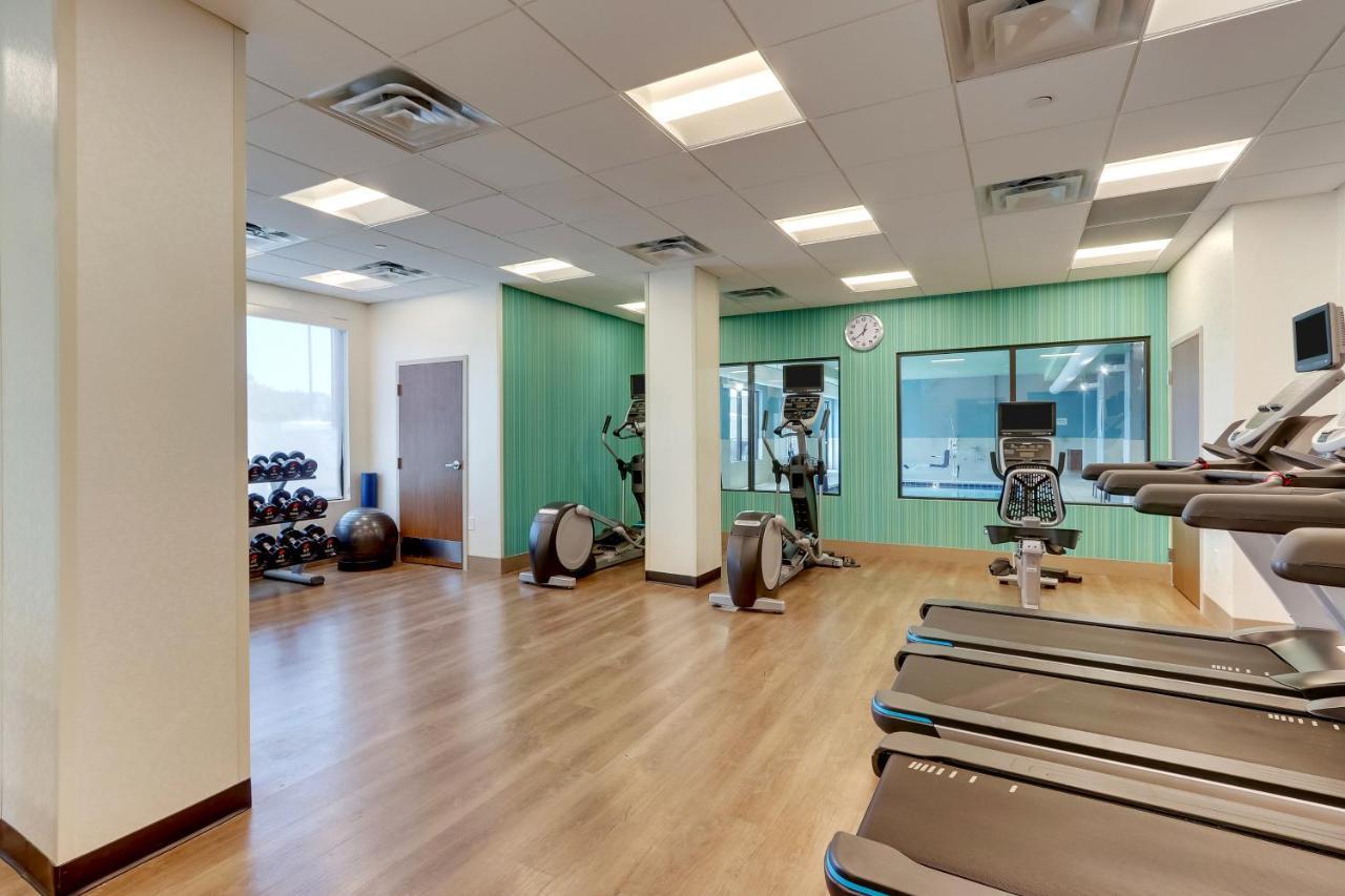 Holiday Inn Express - Wilmington - Porters Neck By Ihg Dış mekan fotoğraf