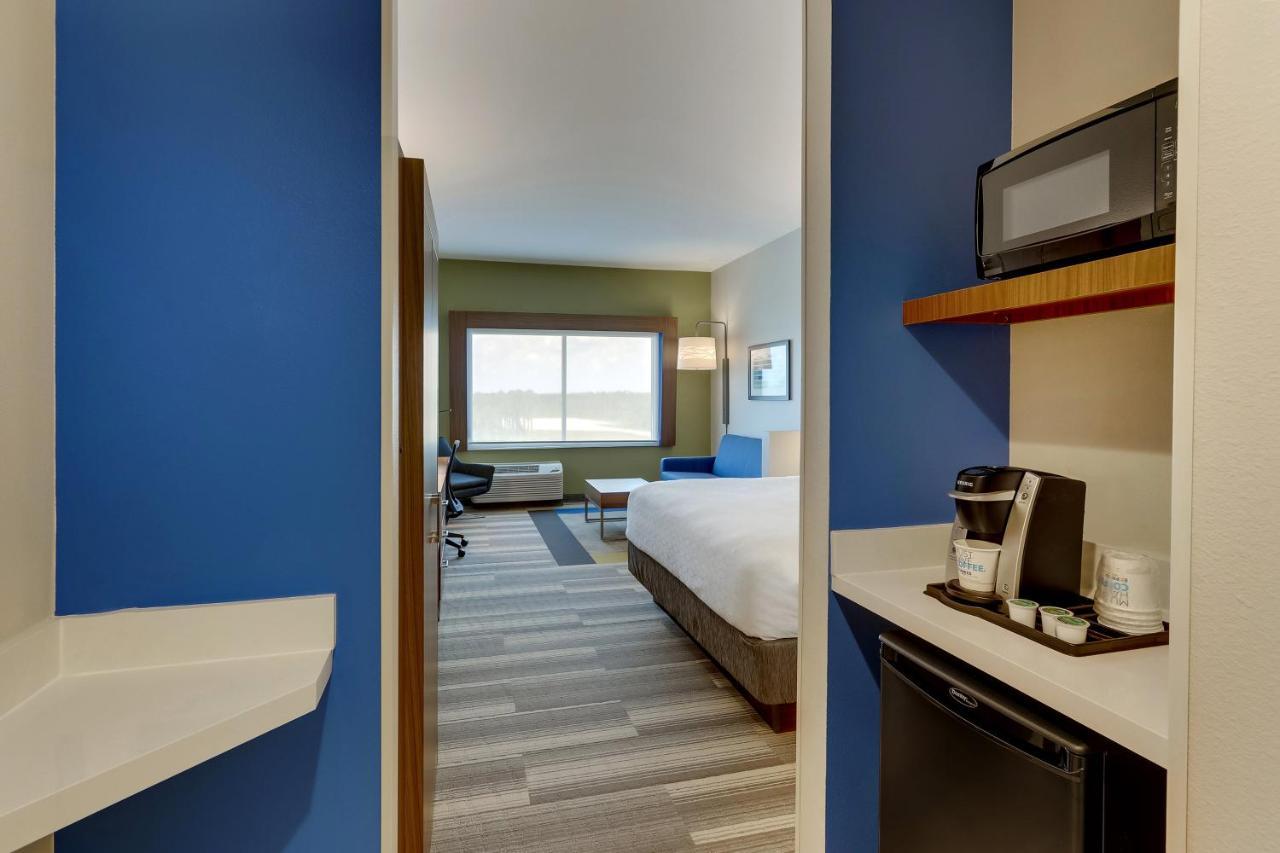 Holiday Inn Express - Wilmington - Porters Neck By Ihg Dış mekan fotoğraf